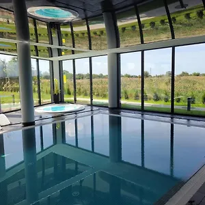 Westin House - Blue Apartment